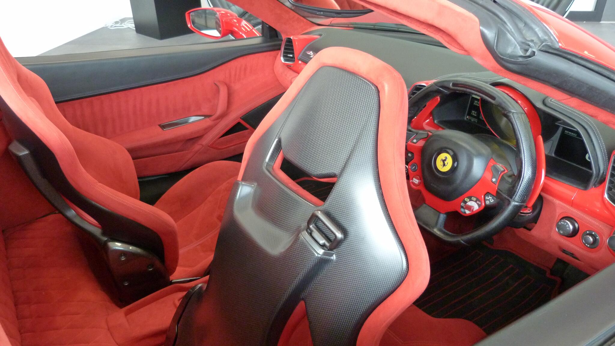 Ferrari 458 view 24
