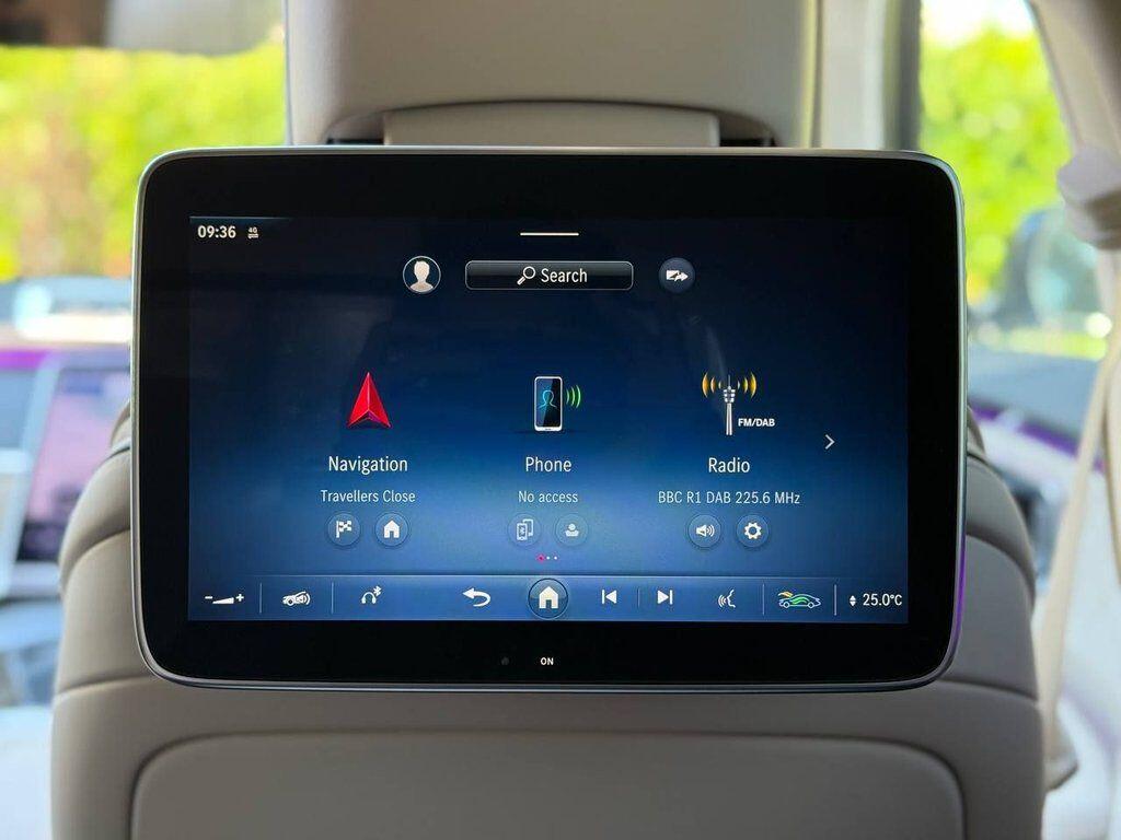 Mercedes-Benz S Class view 31