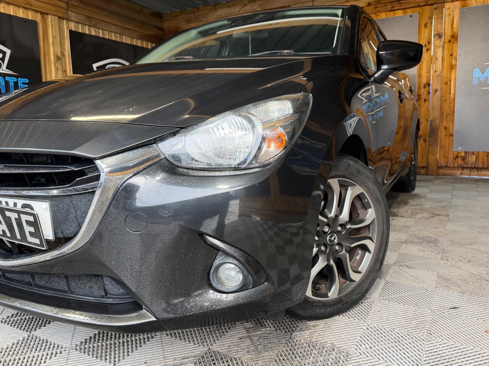 Mazda Mazda2 view 5