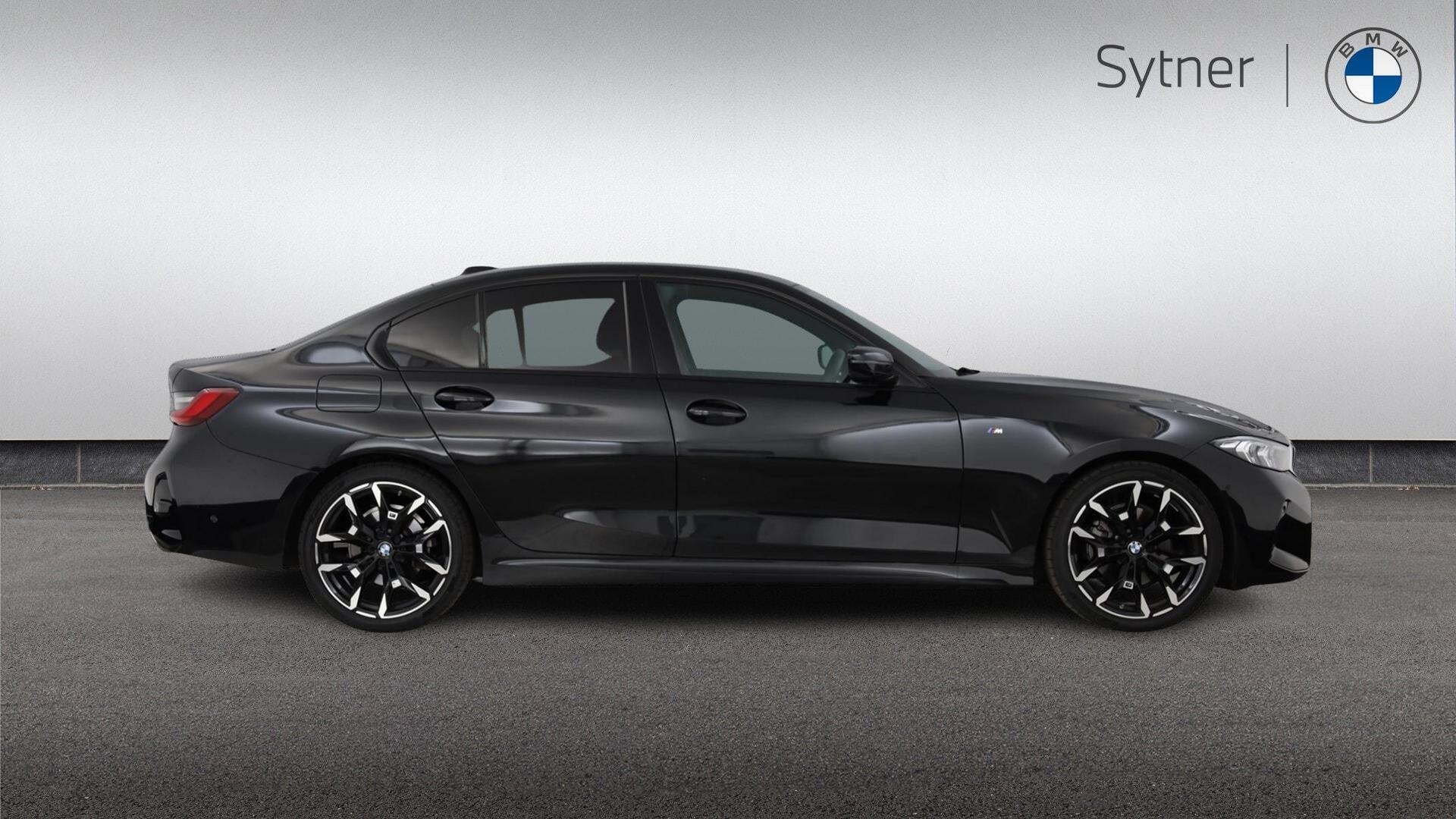BMW 3 Series view 3