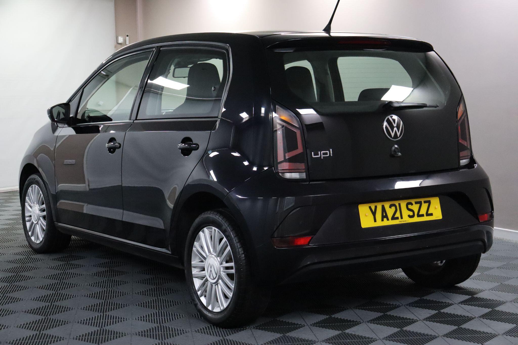 Volkswagen Up! view 10