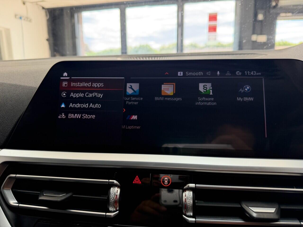 BMW 3 Series view 29