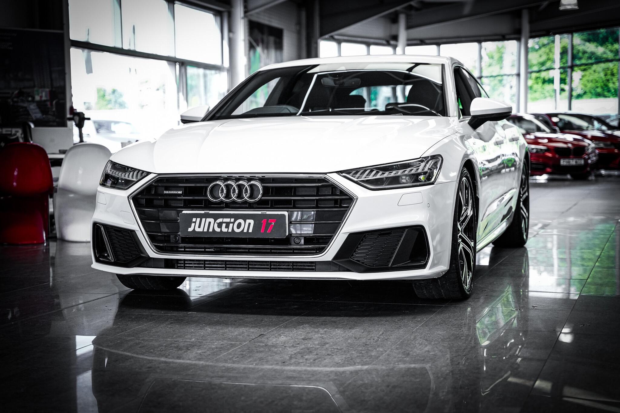 Audi A7 view 12