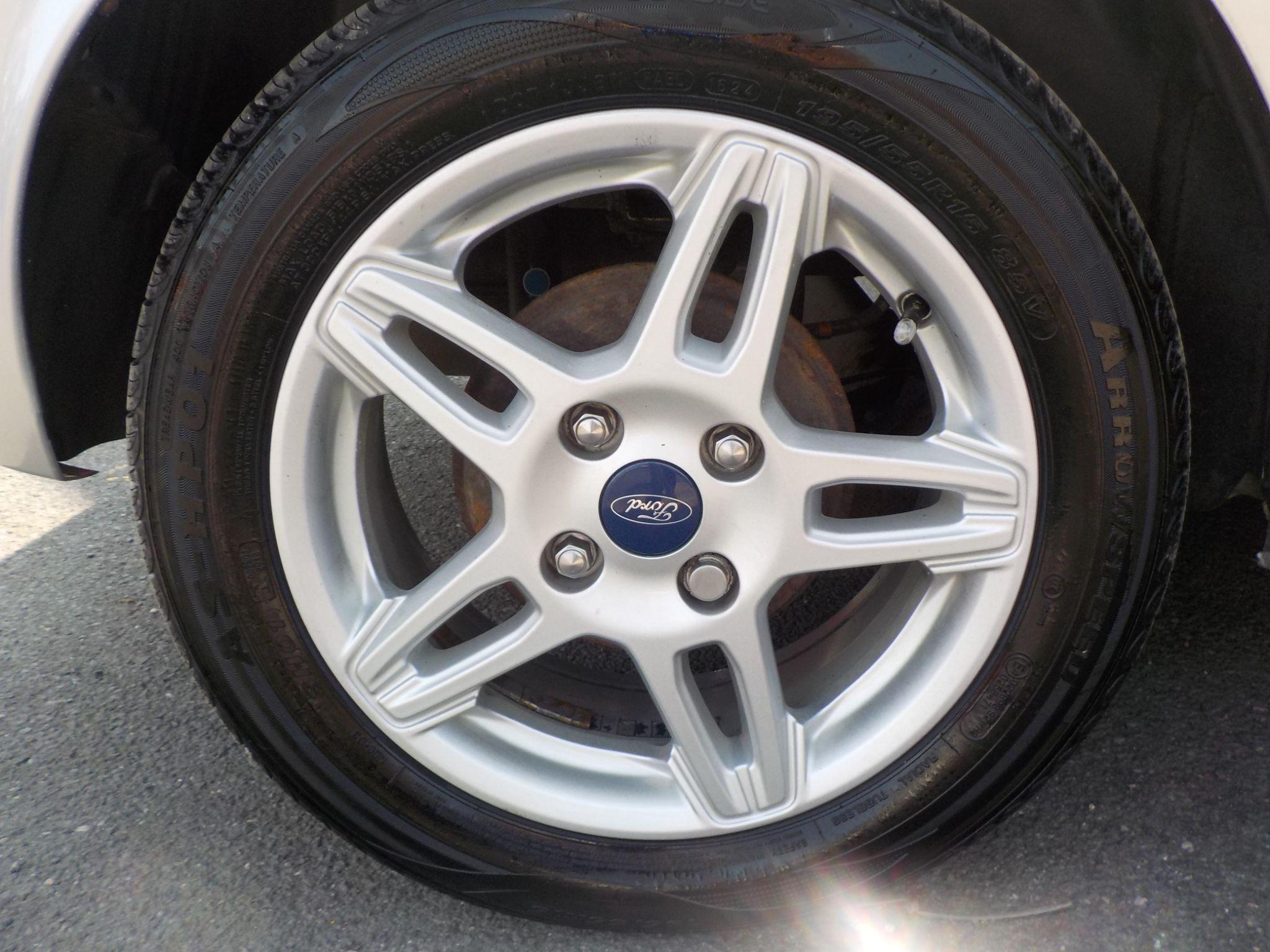 Ford Ka+ 1.2 Ti-VCT Zetec Euro 6 5dr