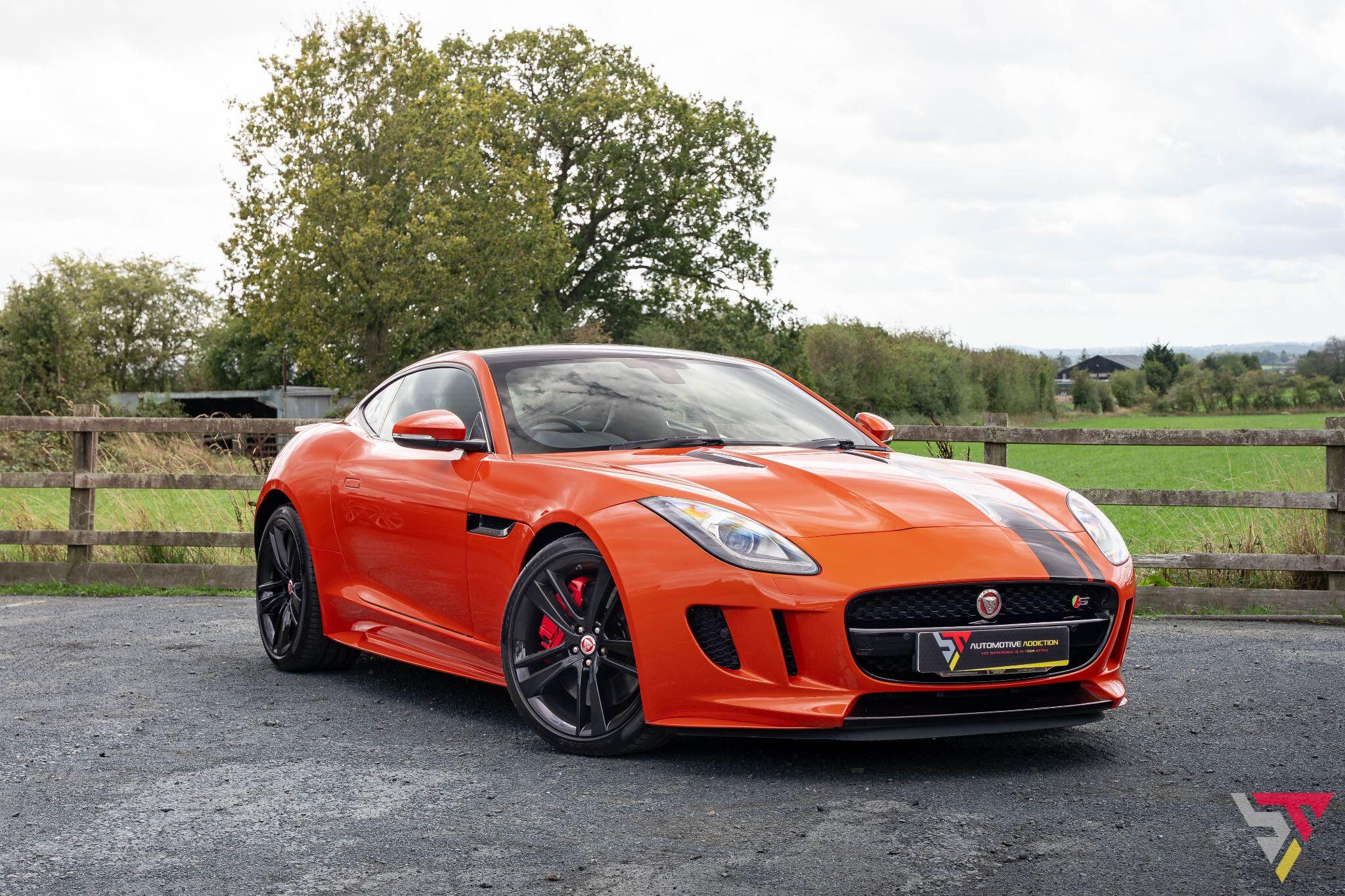 Jaguar F-Type view 8