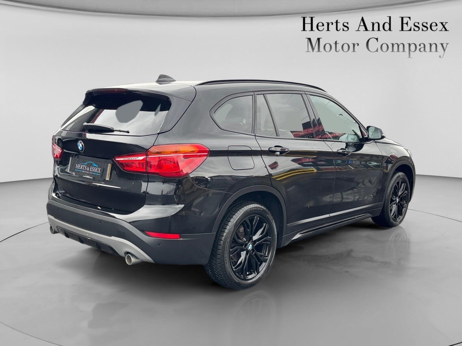 BMW X1 view 8