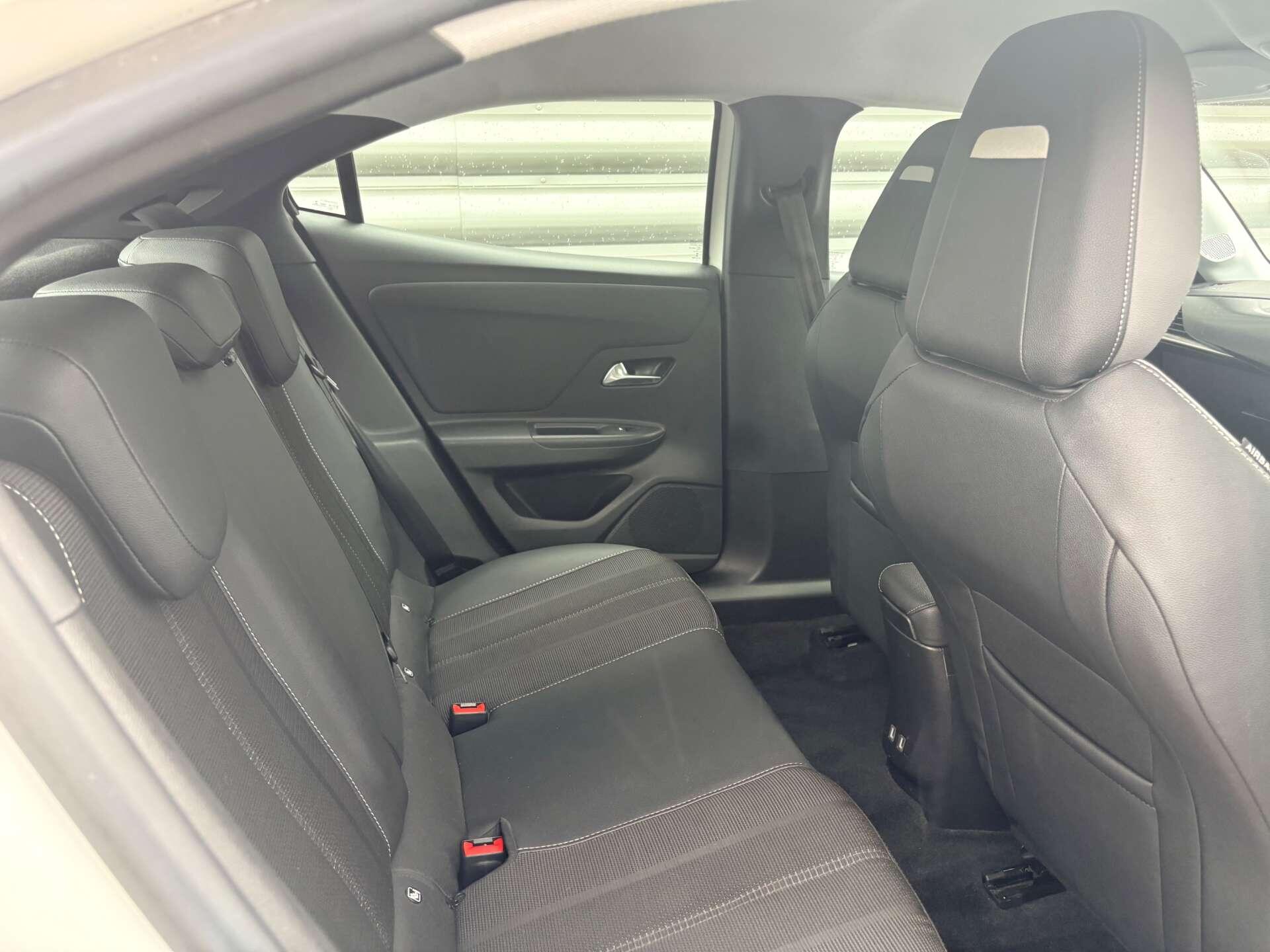 Vauxhall Mokka view 31