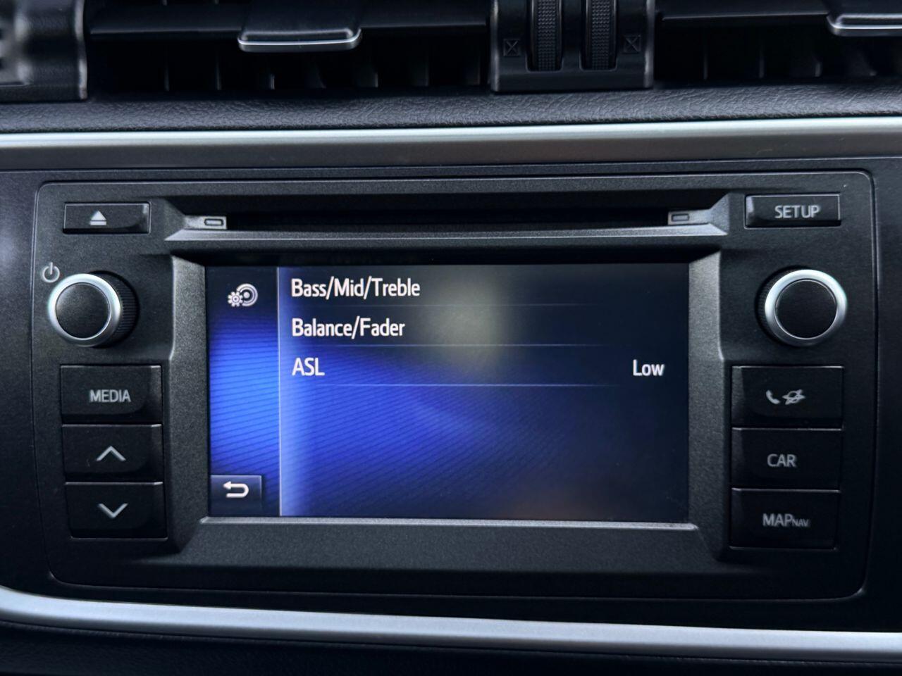 Toyota Auris view 46