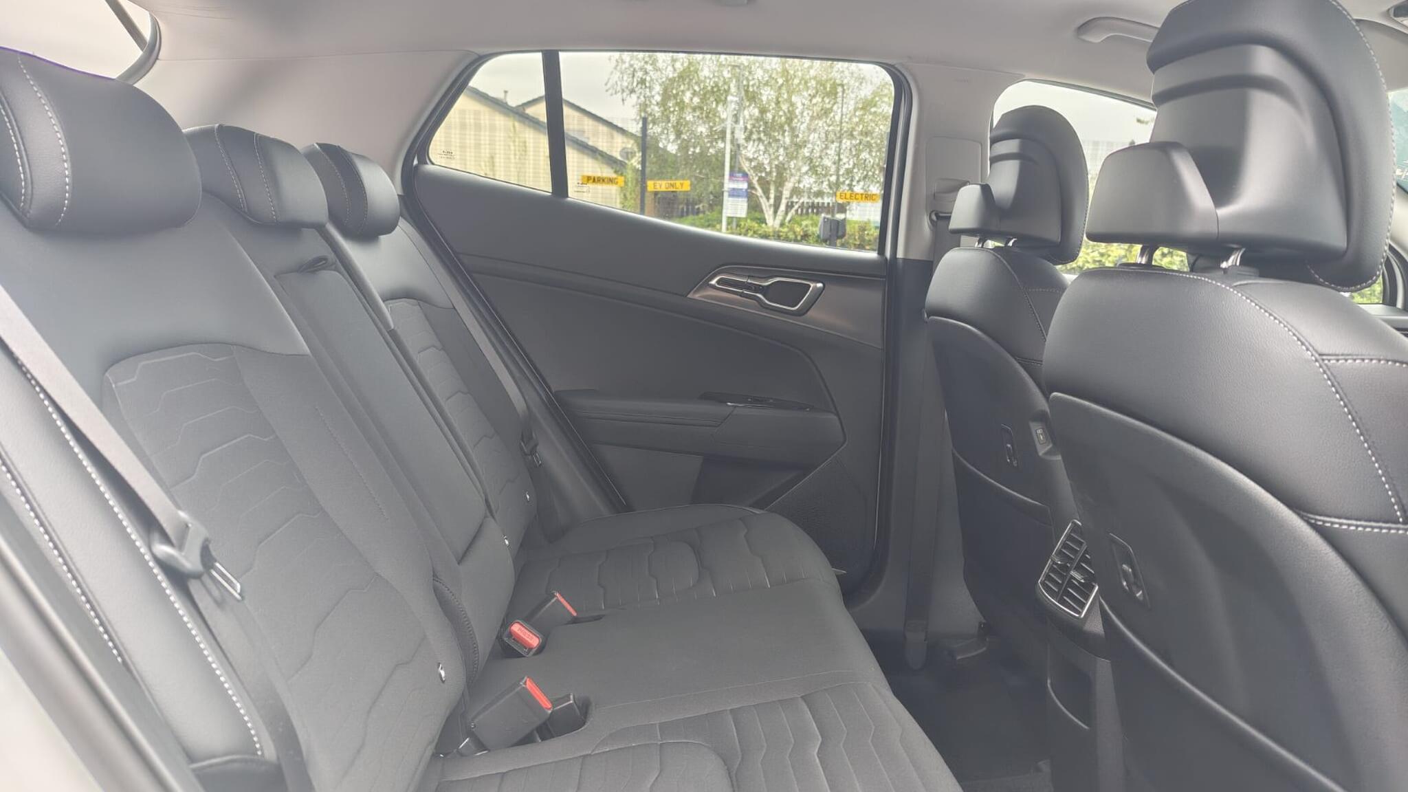 Kia Sportage view 27