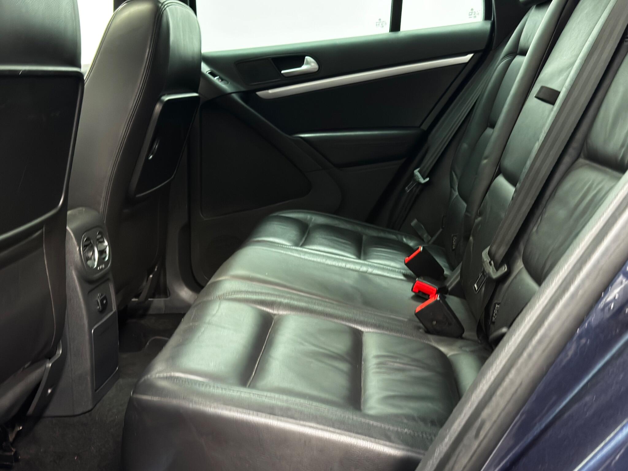 Volkswagen Tiguan view 49