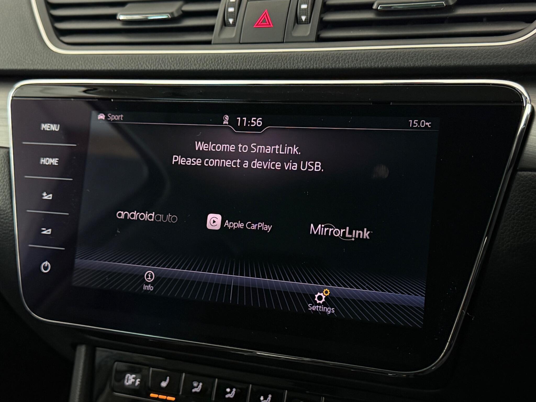 Skoda Superb view 25