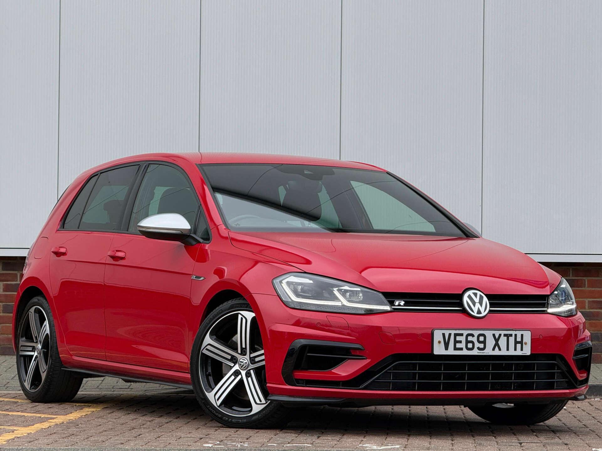 Volkswagen Golf main image