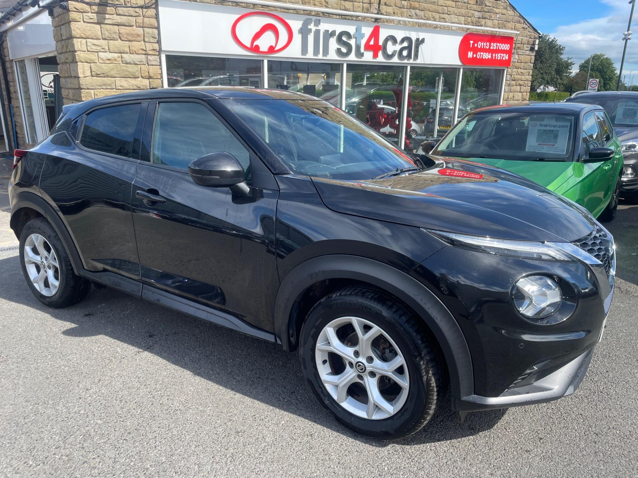 Nissan Juke main image
