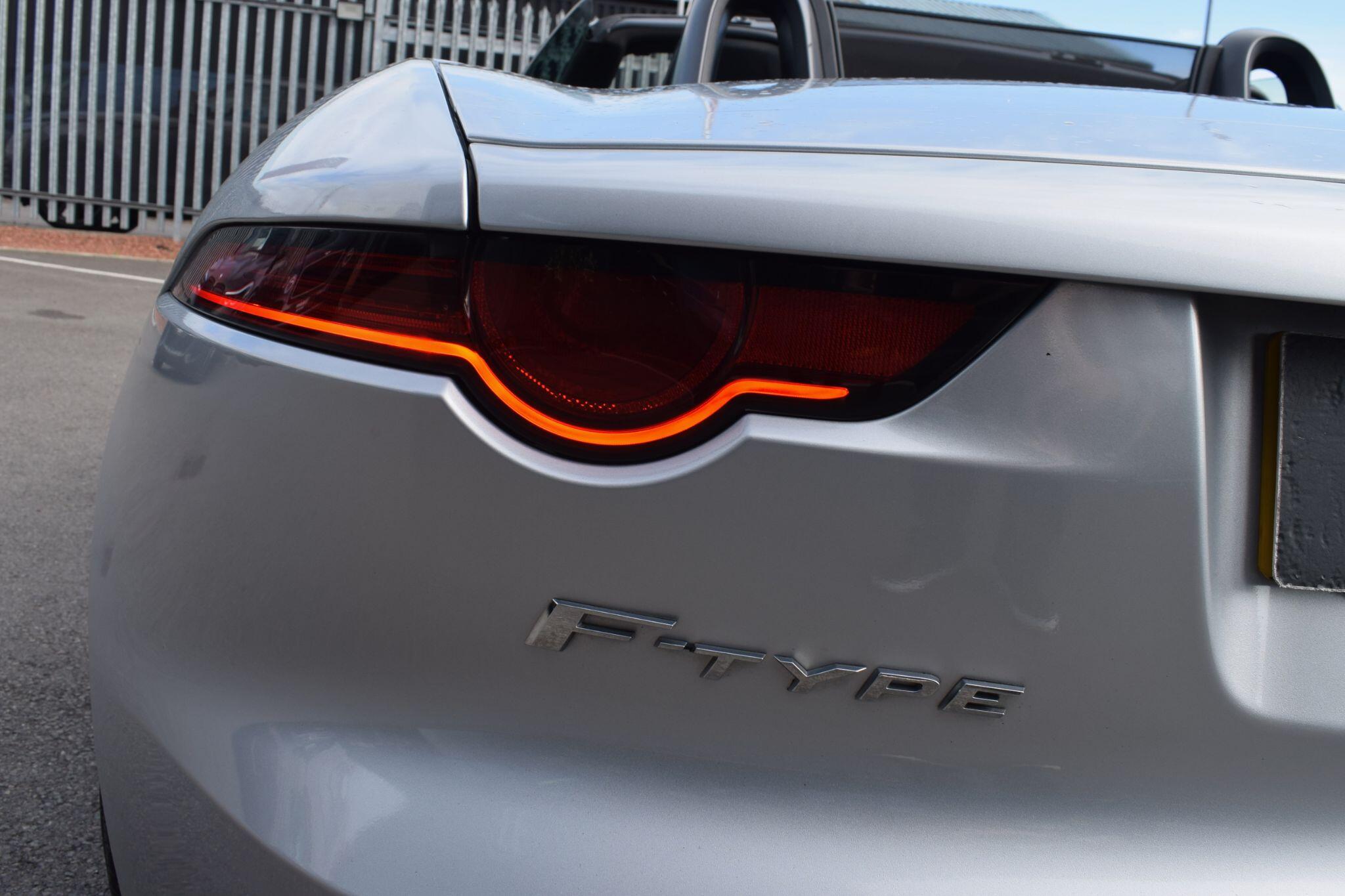 Jaguar F-Type view 39