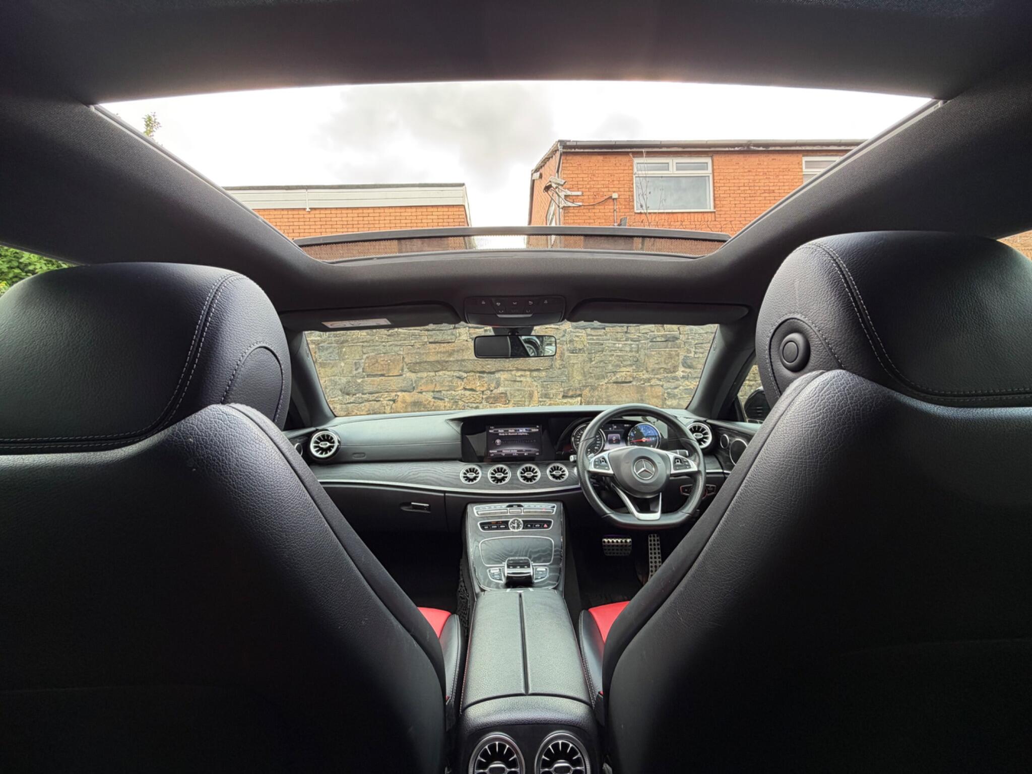 Mercedes-Benz E-Class view 11