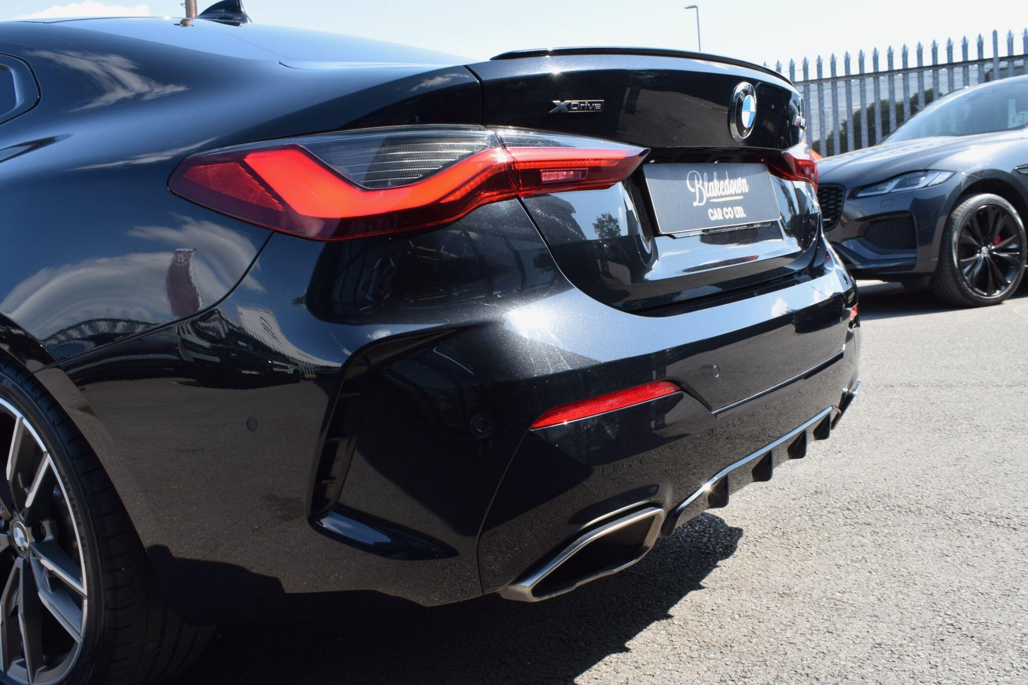BMW 4 Series view 37