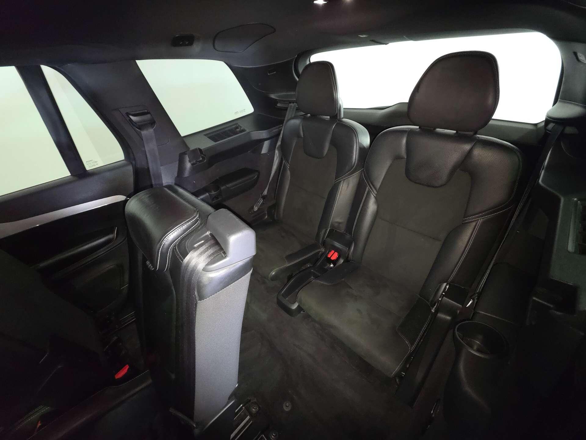 Volvo XC90 view 66