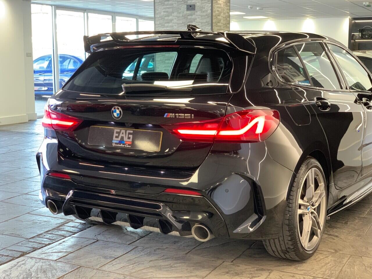BMW 1 Series view 10