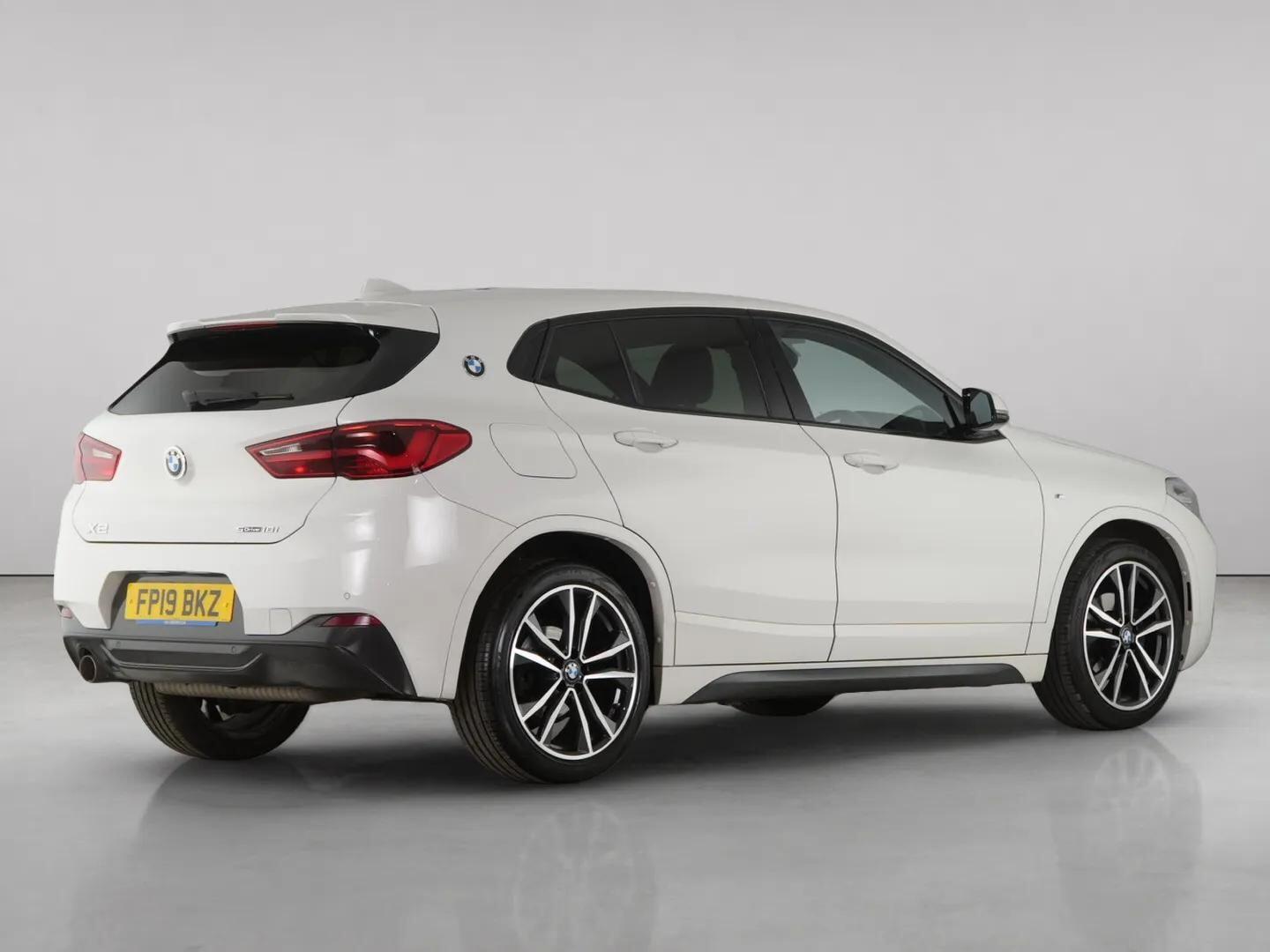 BMW X2 view 8