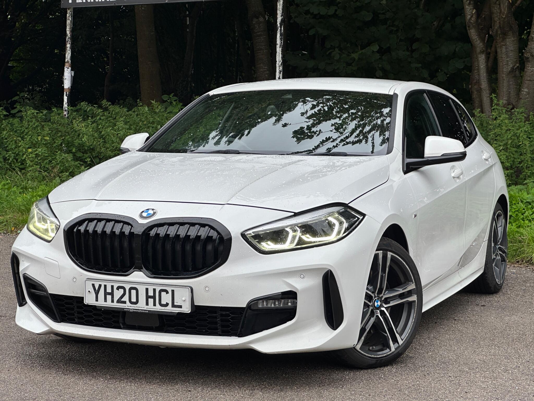 BMW 1 Series view 5