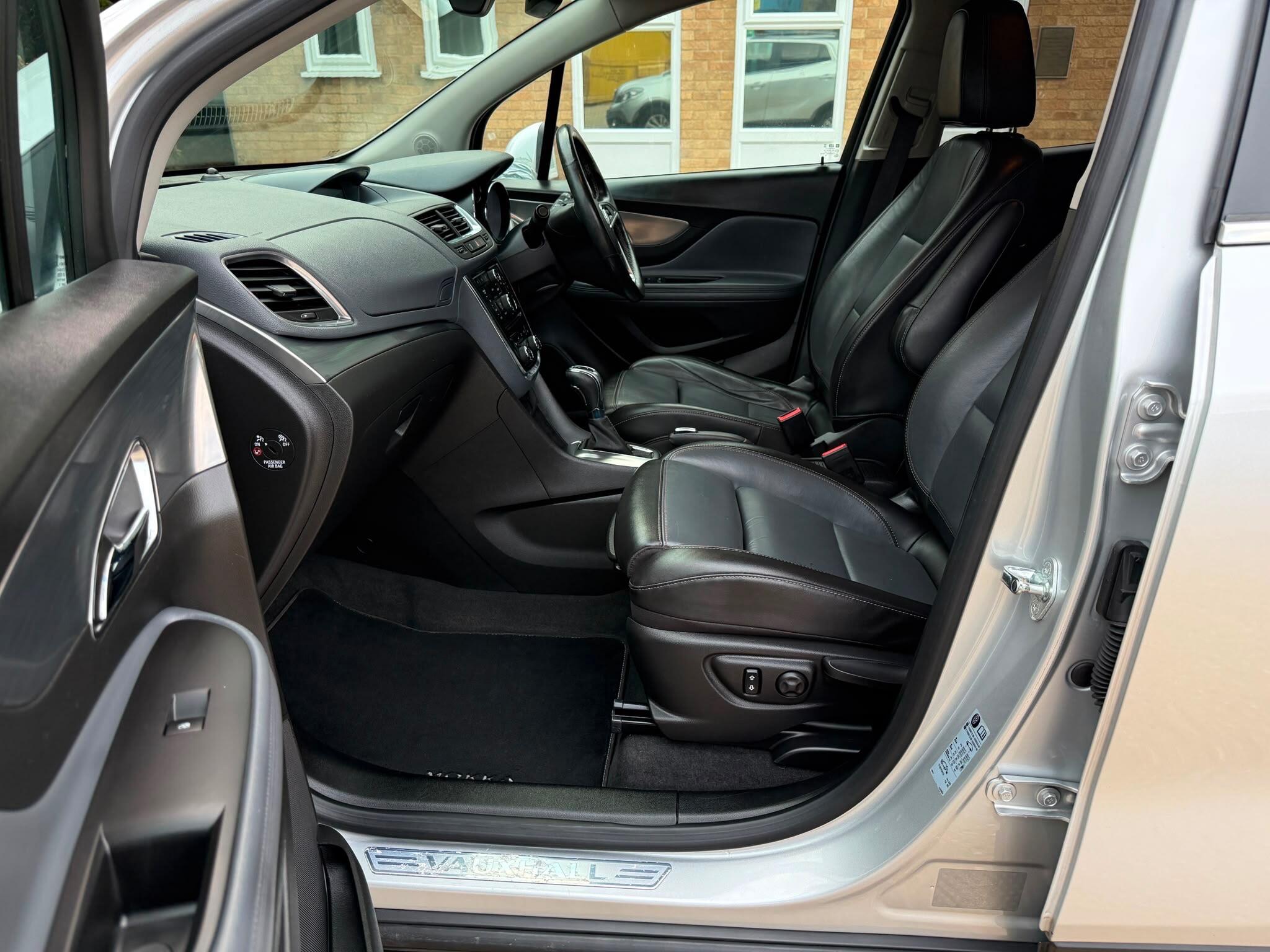 Vauxhall Mokka view 3