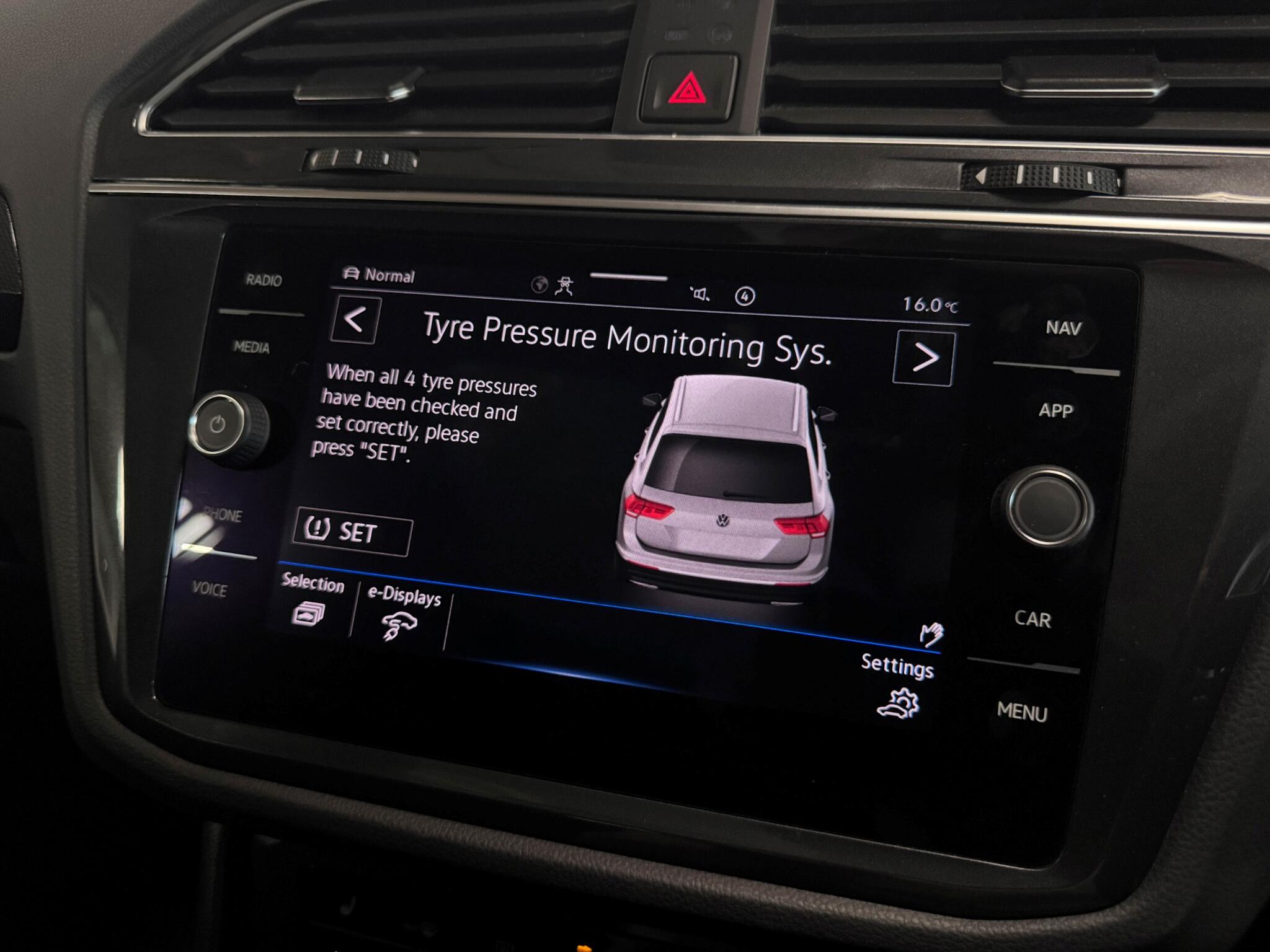 Volkswagen Tiguan view 43