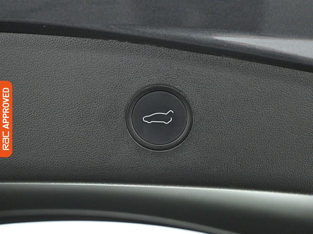Tesla Model 3 view 24