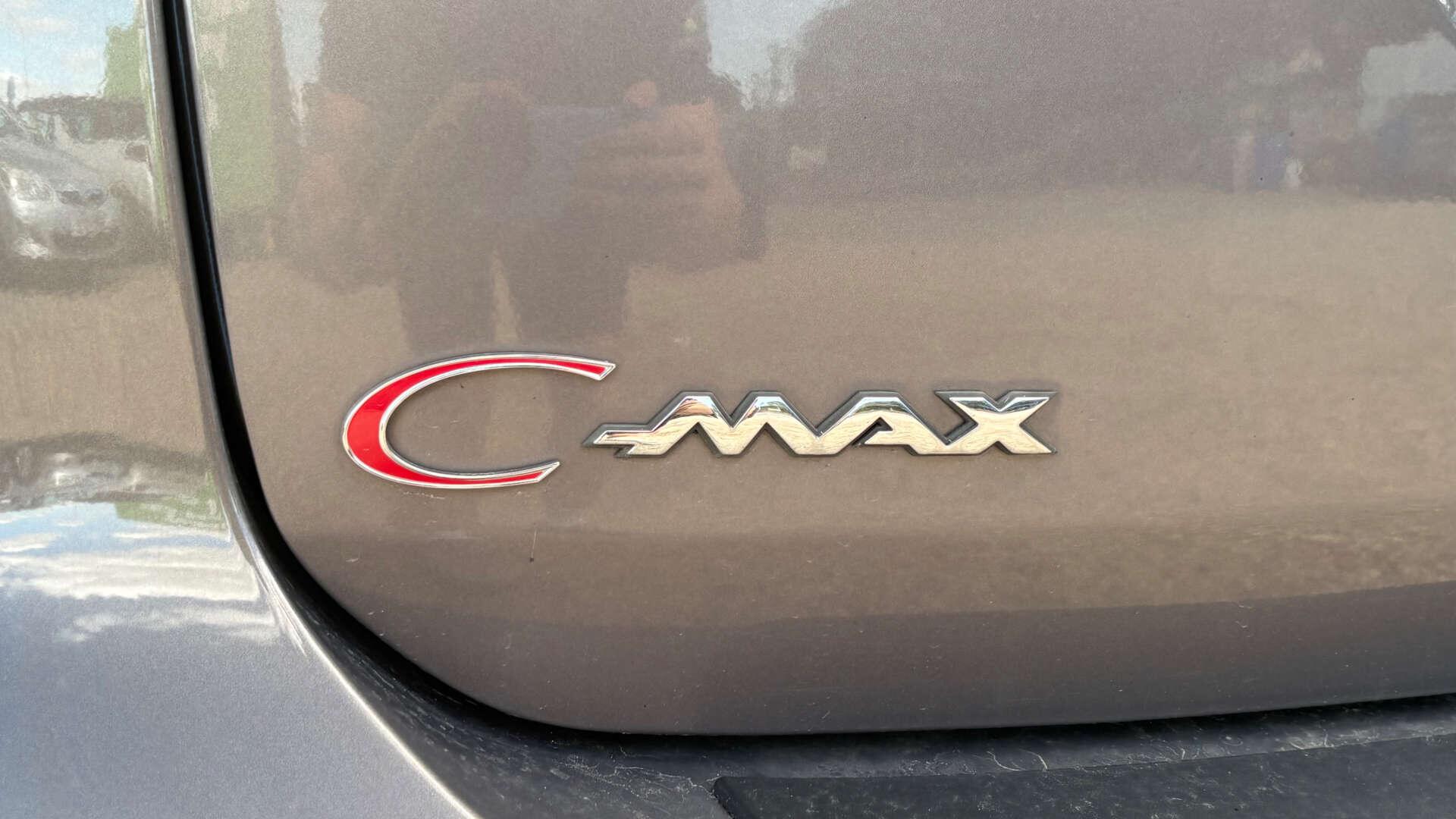 Ford C-Max view 43