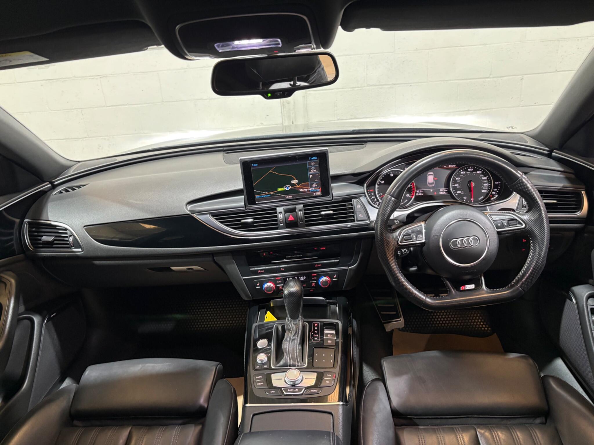 Audi A6 view 3