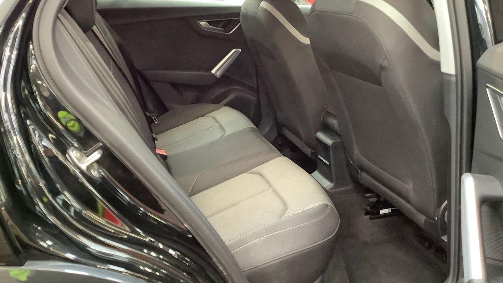 Audi Q2 view 16