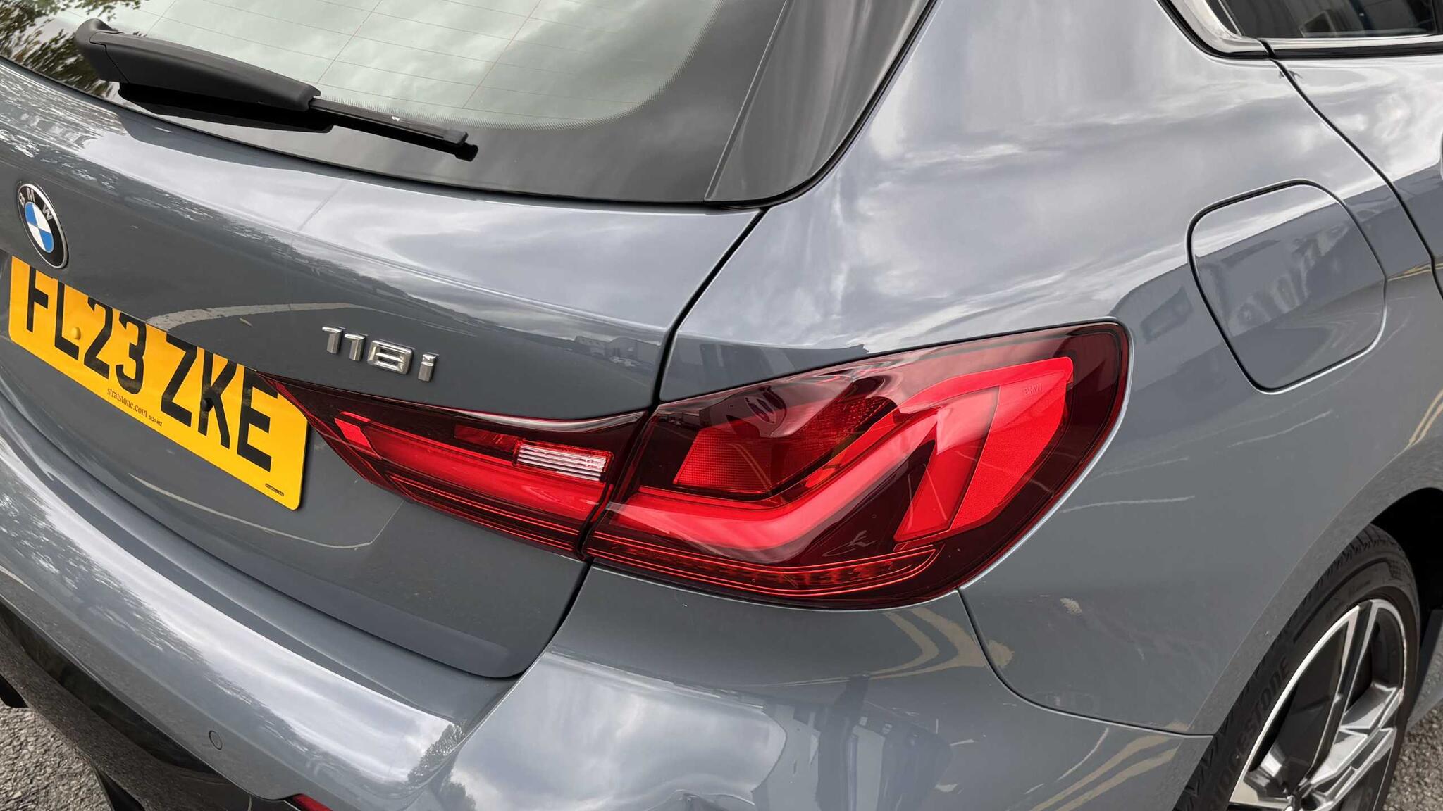 BMW 1 Series view 37