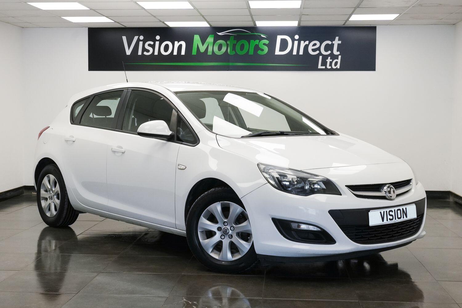 Vauxhall Astra main image