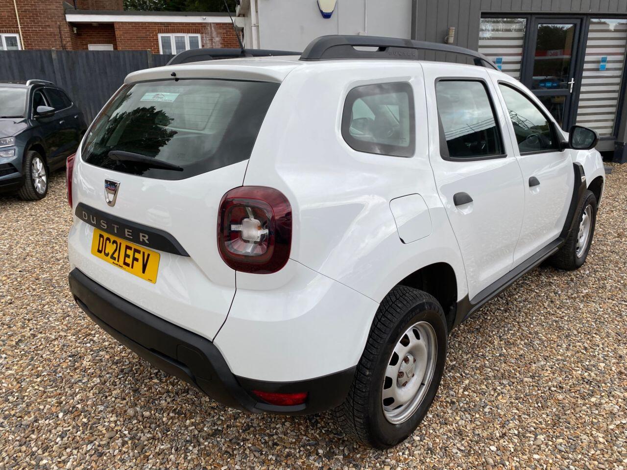Dacia Duster view 5