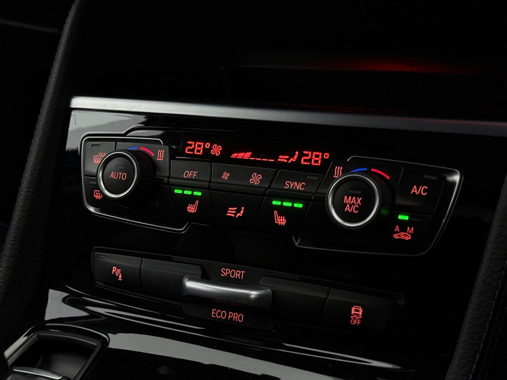 BMW 2 Series view 20