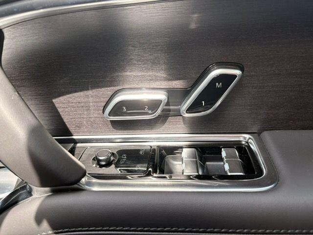 Land Rover Range Rover view 13