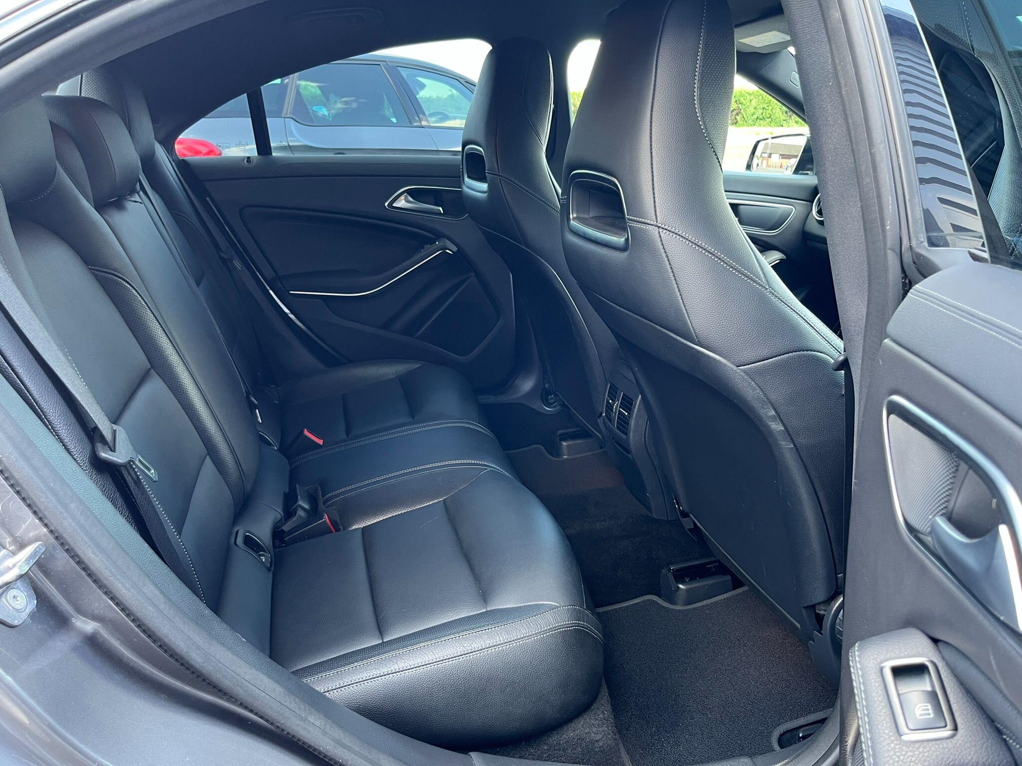 Mercedes-Benz Cla view 31