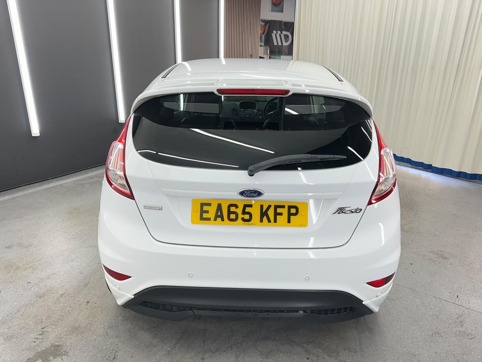Ford Fiesta view 12
