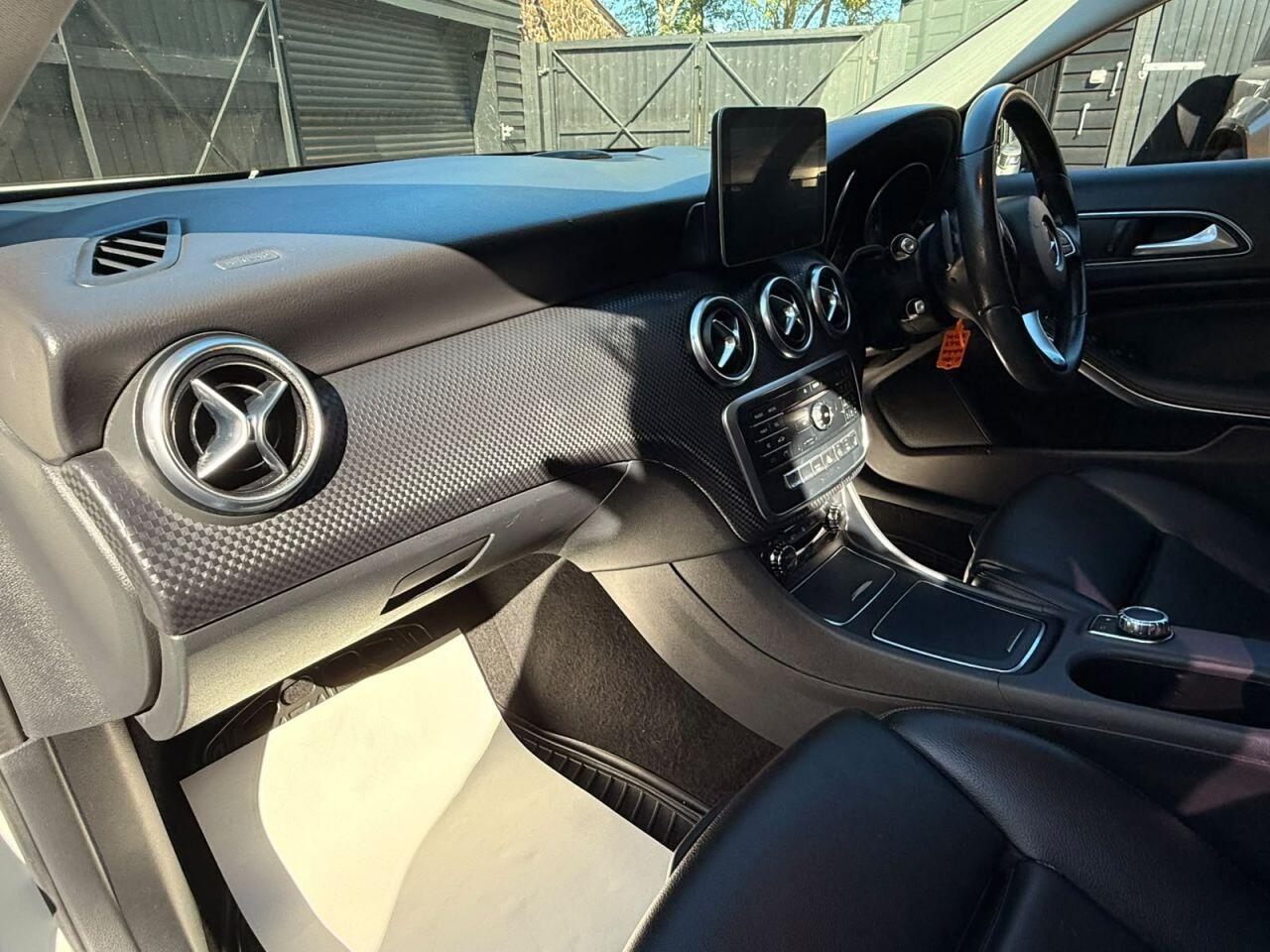 Mercedes-Benz A-Class view 13