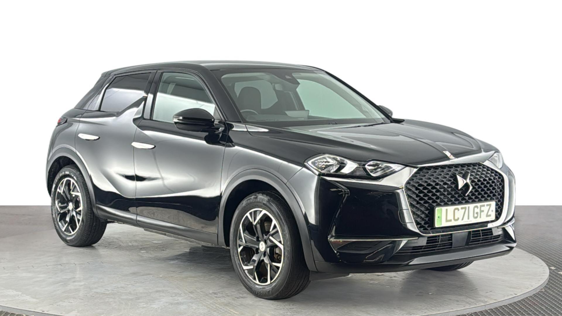 DS Automobiles DS 3 Crossback view 2