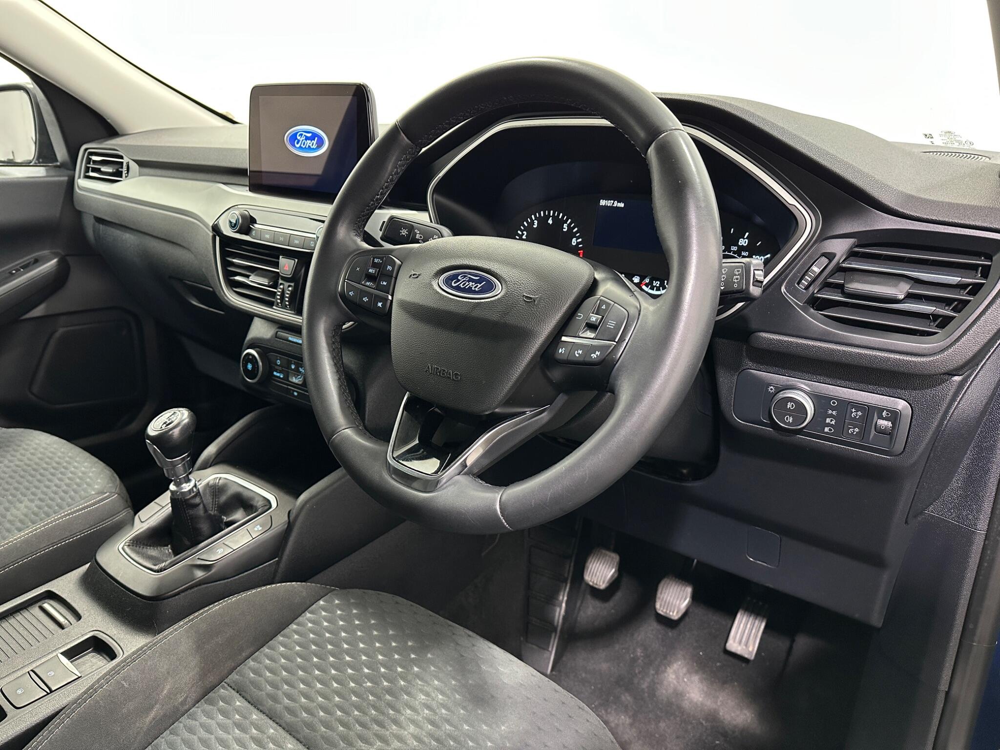 Ford Kuga view 11