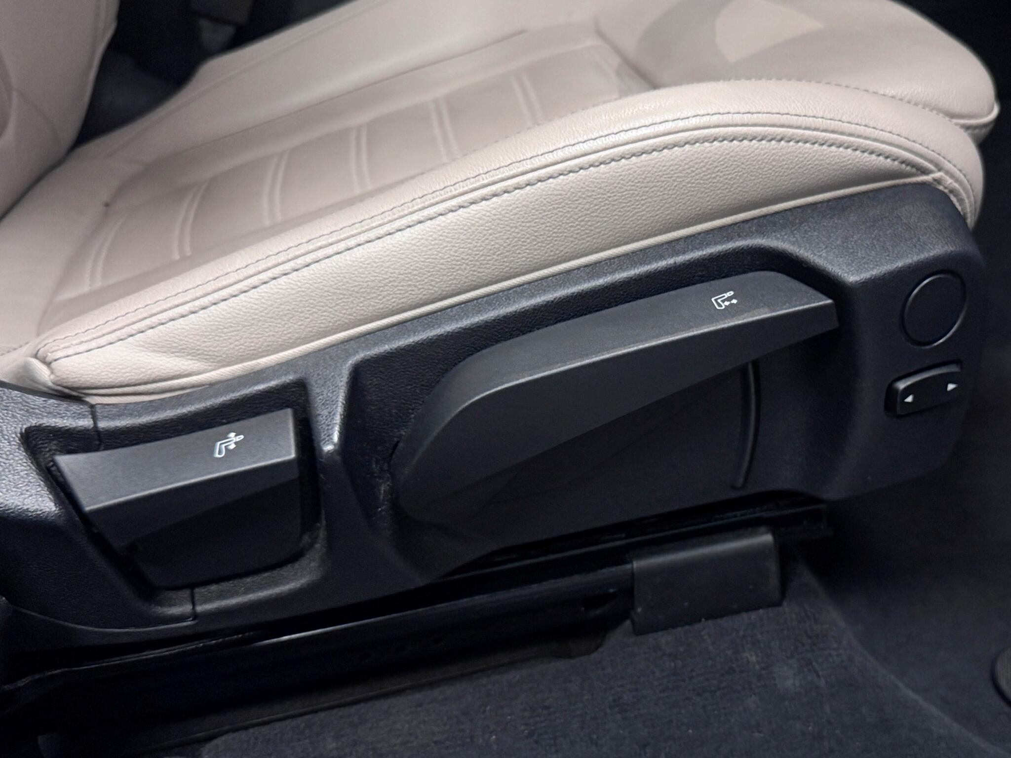 BMW X3 view 18