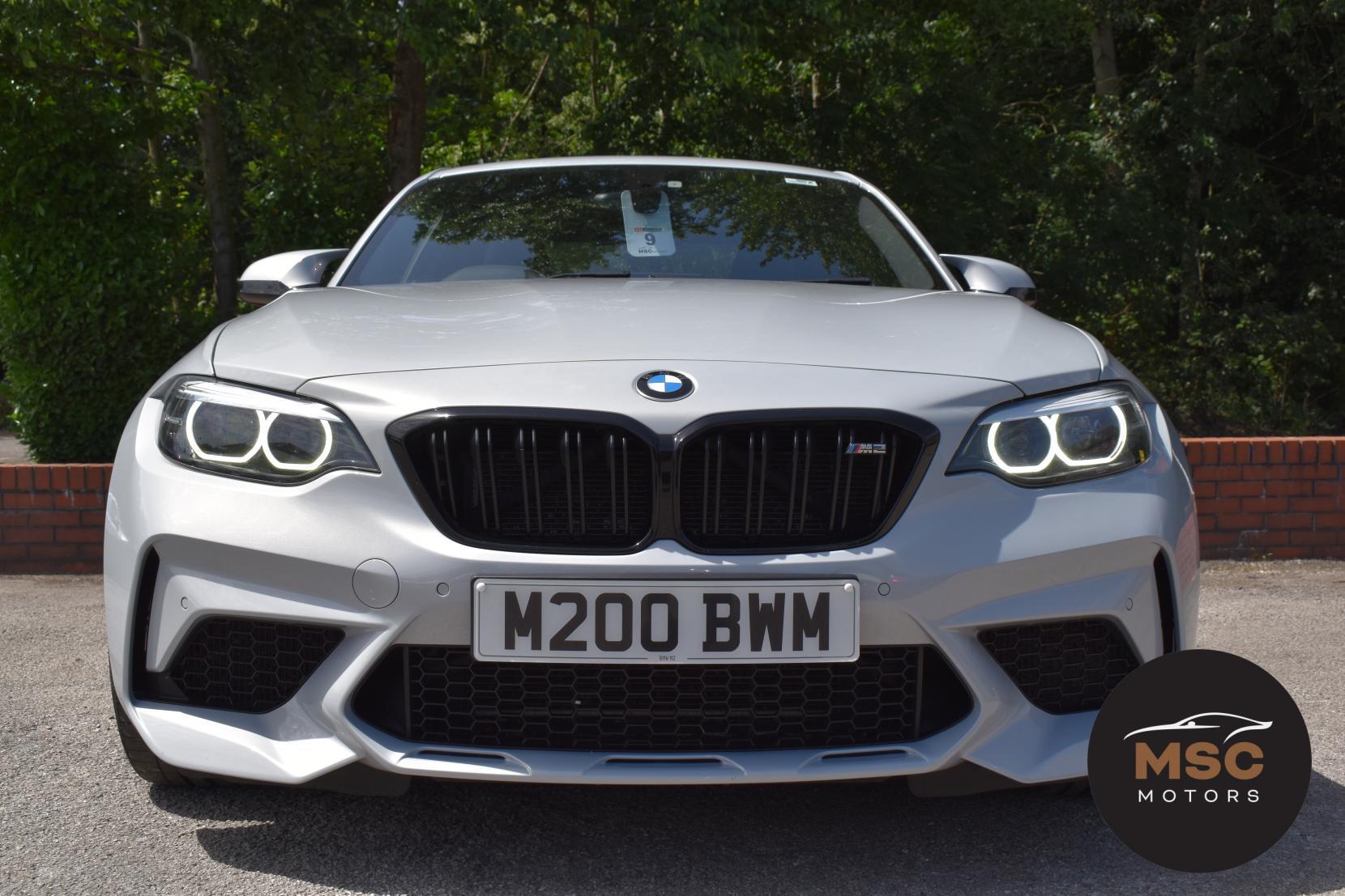 BMW M2 view 4