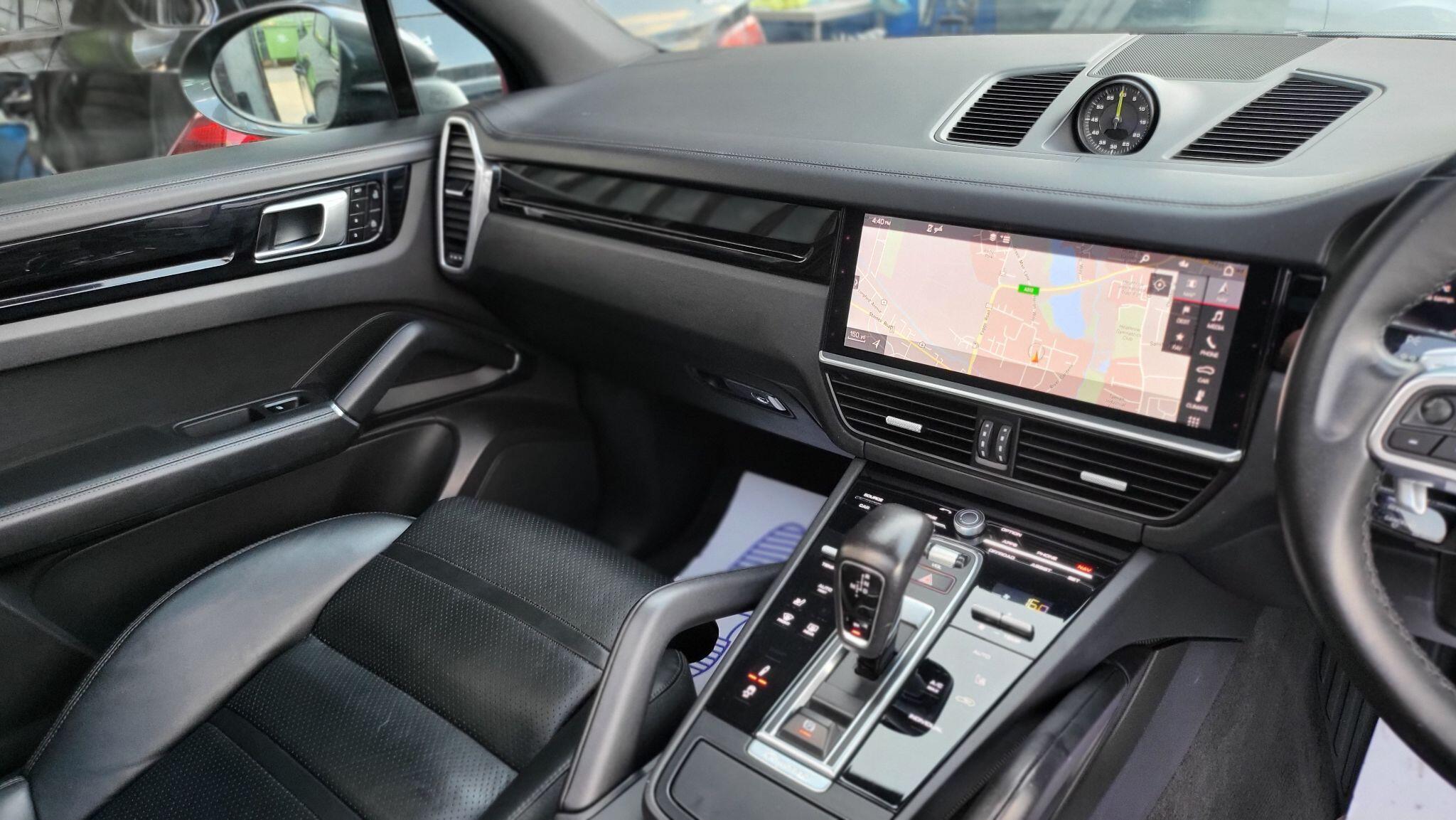 Porsche Cayenne view 17