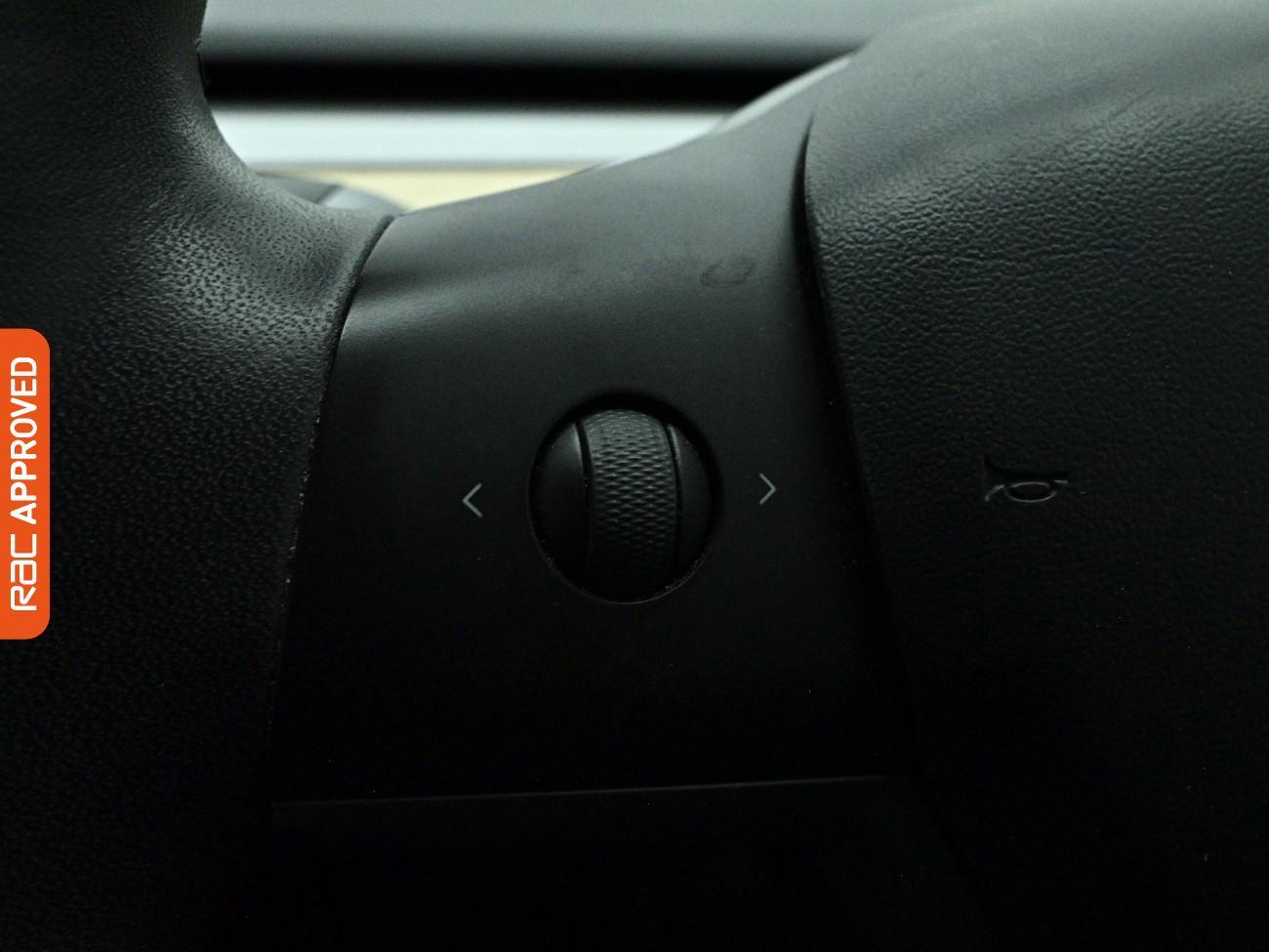 Tesla Model 3 view 23
