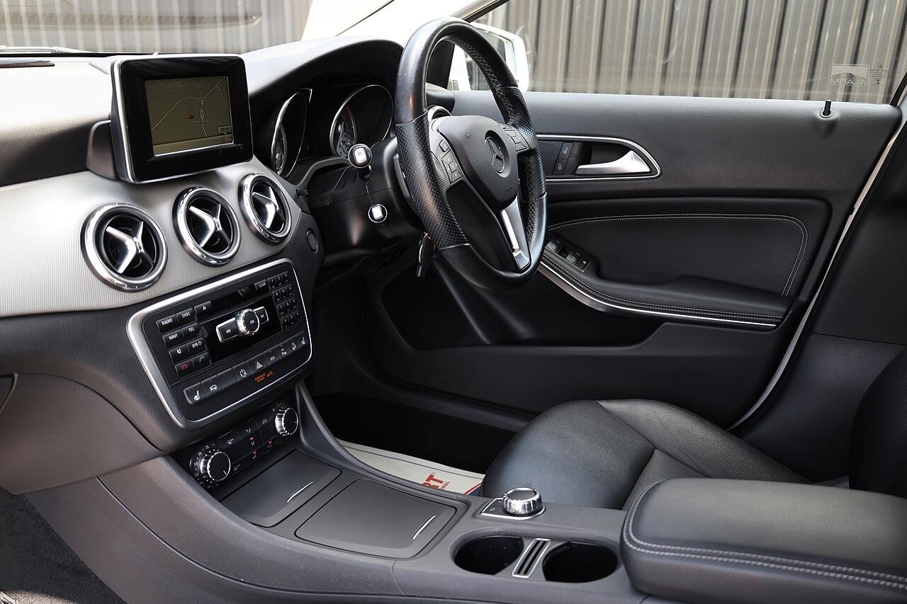 Mercedes-Benz Gla view 7