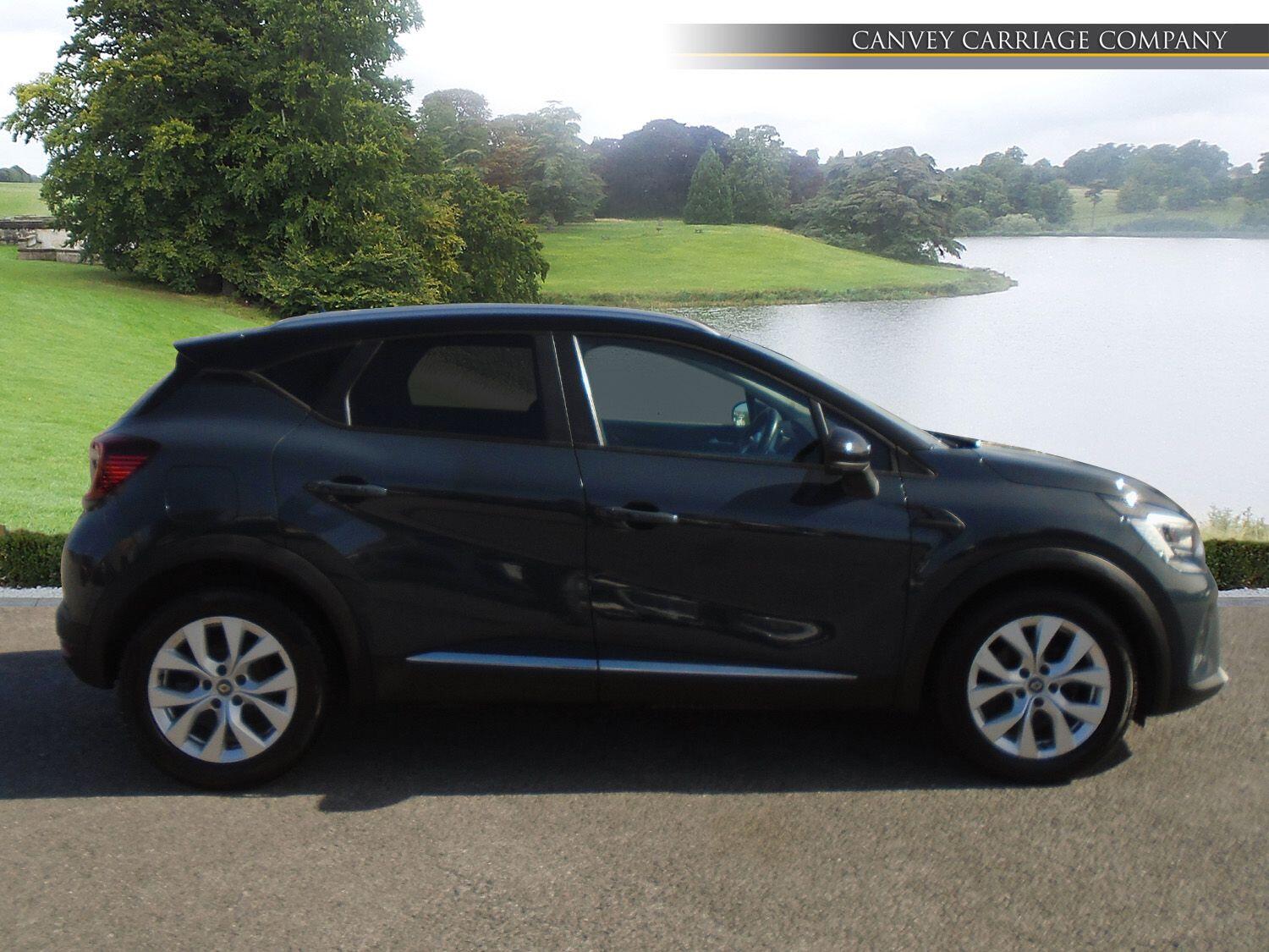 Renault Captur view 5