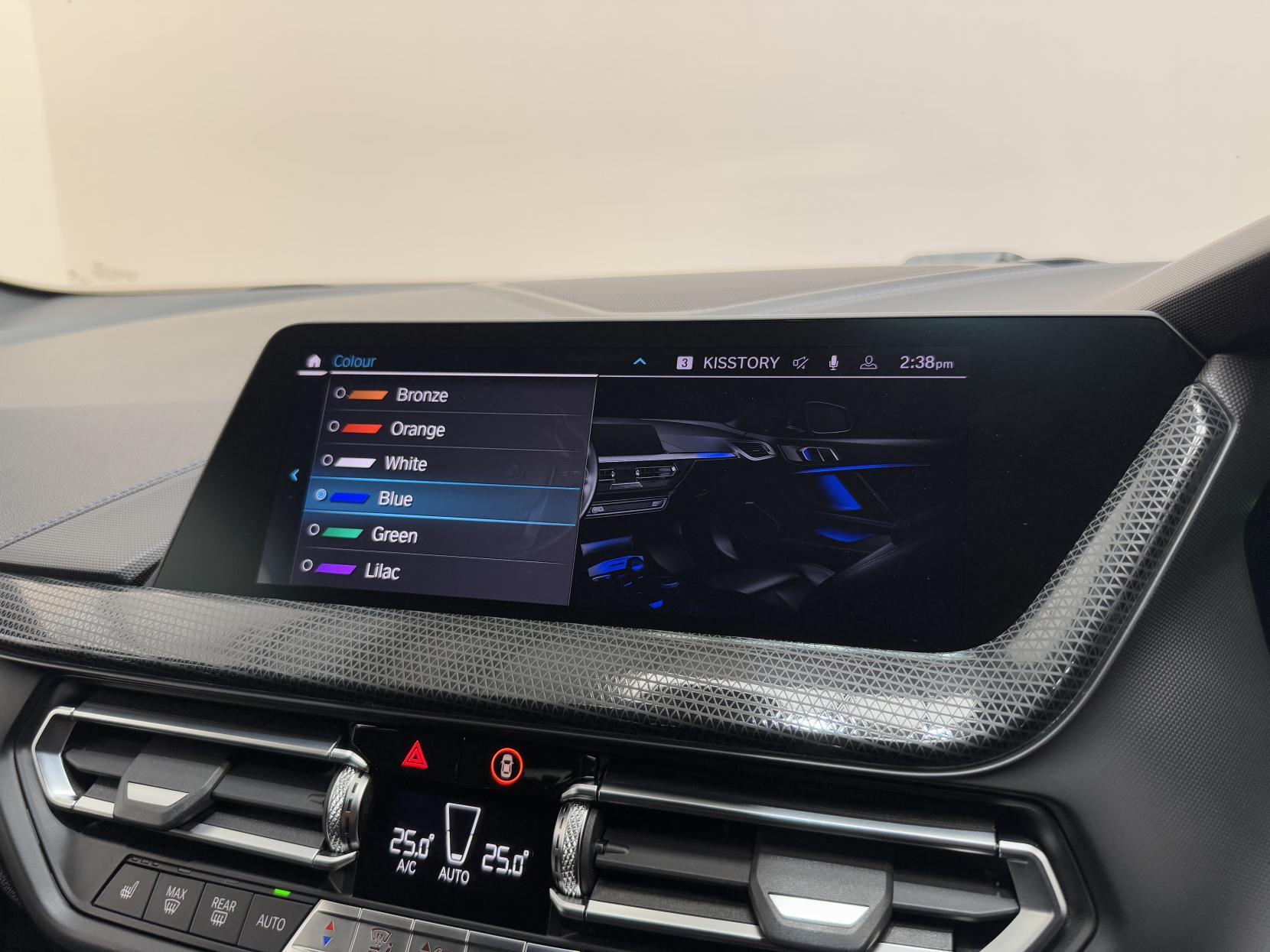 BMW 1 Series view 33