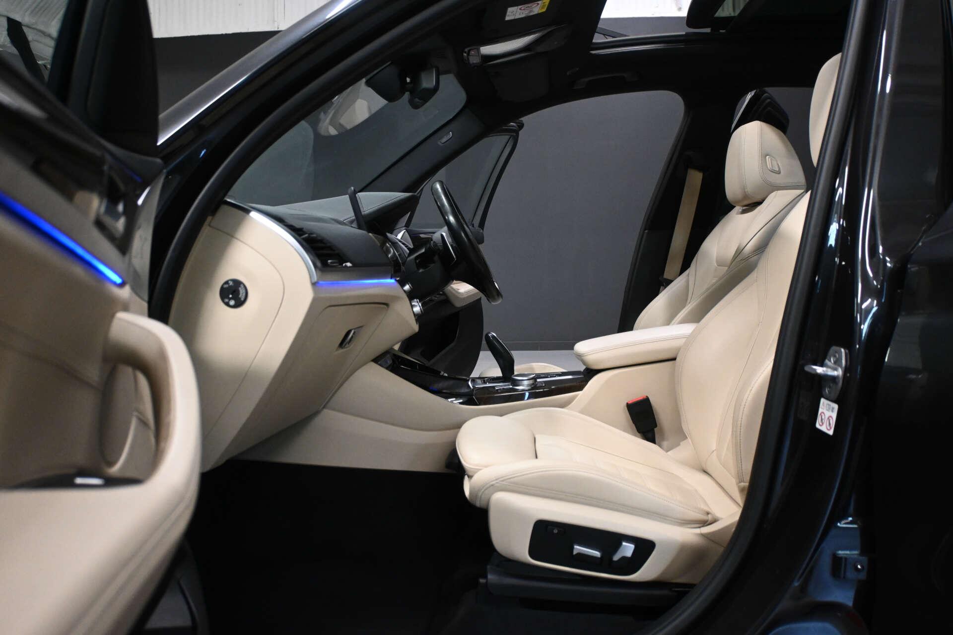BMW X3 view 14