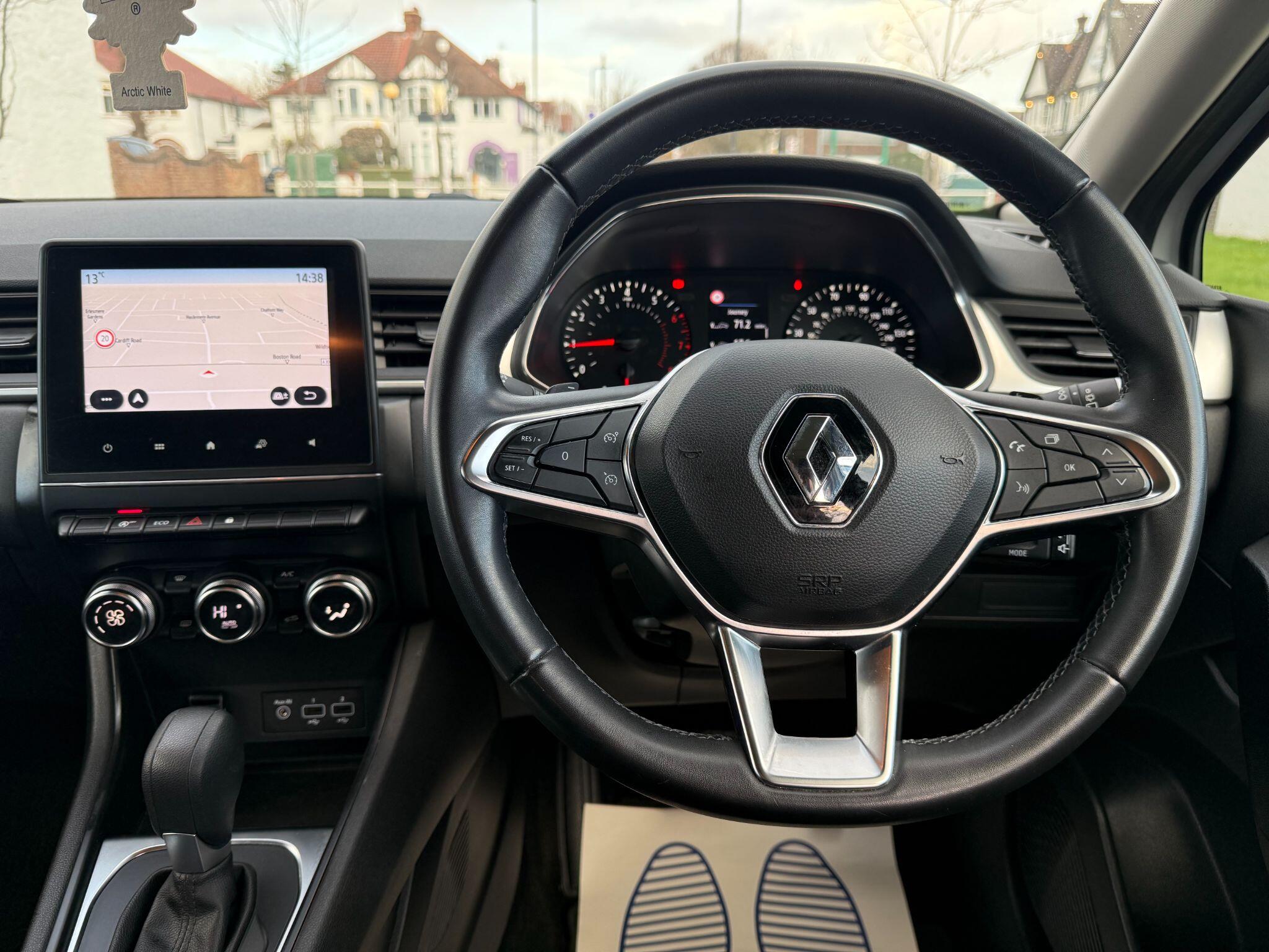 2021 Renault Captur 1.3 TCe Iconic EDC Euro 6 (s/s) 5dr • 36,000 miles image 34