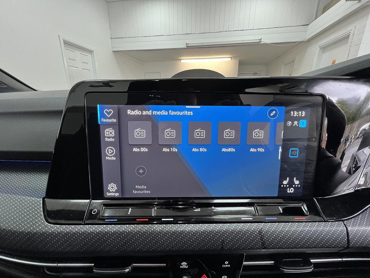Volkswagen Golf view 12